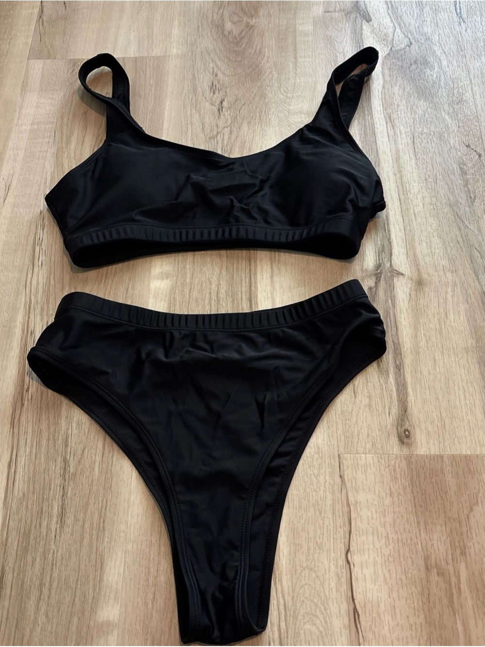Women's Black Two-Piece Bikini Set - Sleek Sport Top & High-Cut Bottom
